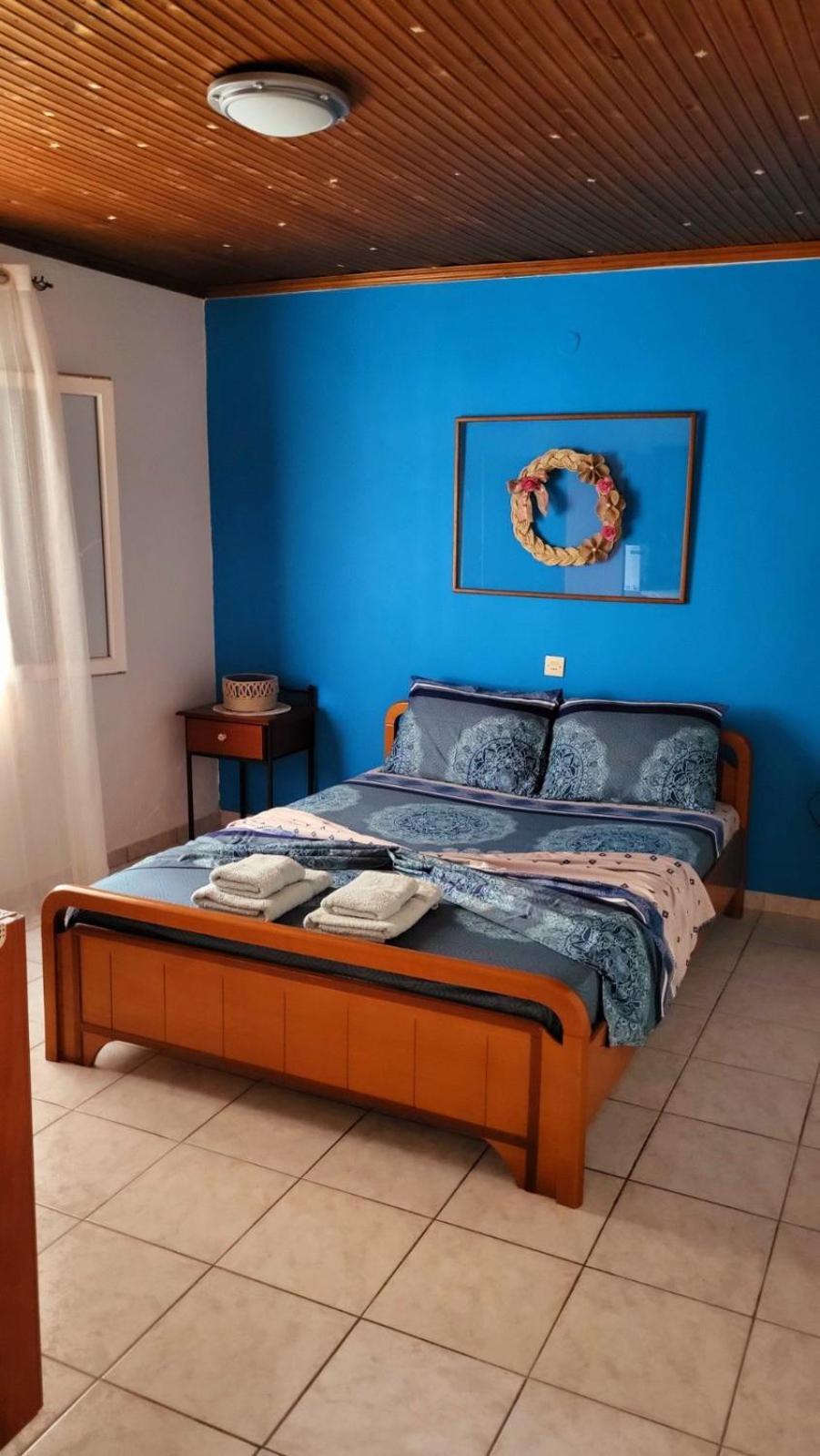 Housebutterfly Apartment Toroni Room photo