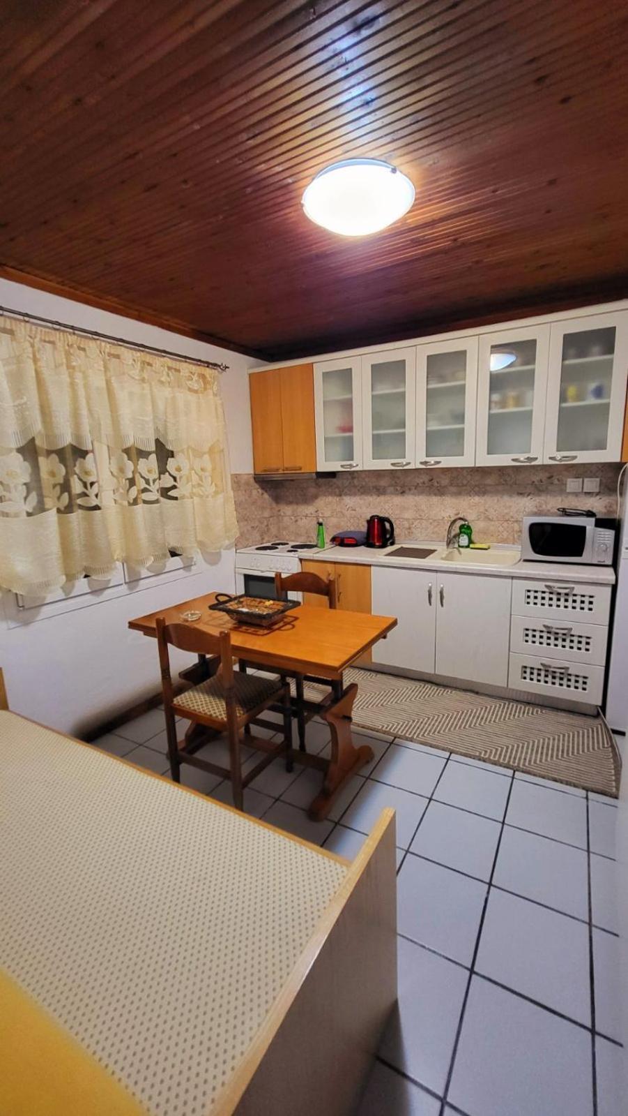 Housebutterfly Apartment Toroni Room photo